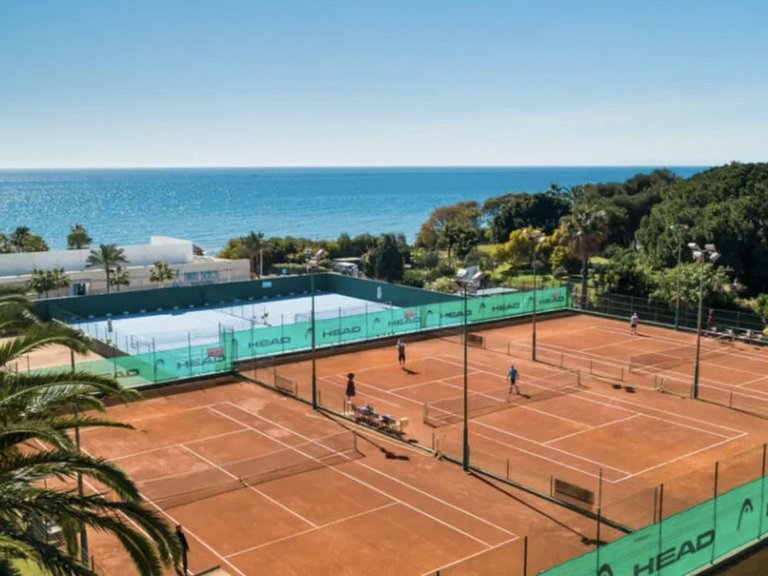 Apartment for Sale in Elviria, Malaga 37
