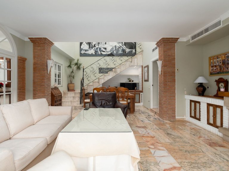 Villa for Sale in Alhaurín De La Torre, Malaga 13