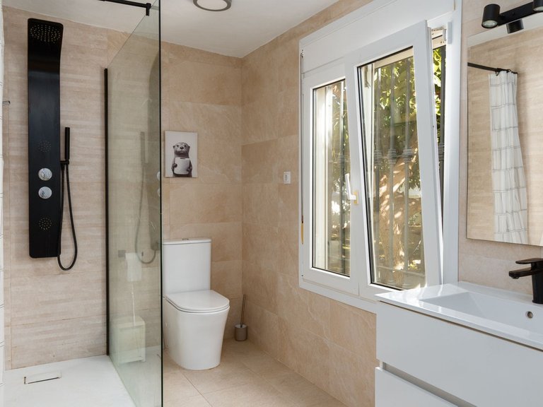 Villa for Sale in Alhaurín De La Torre, Malaga 26