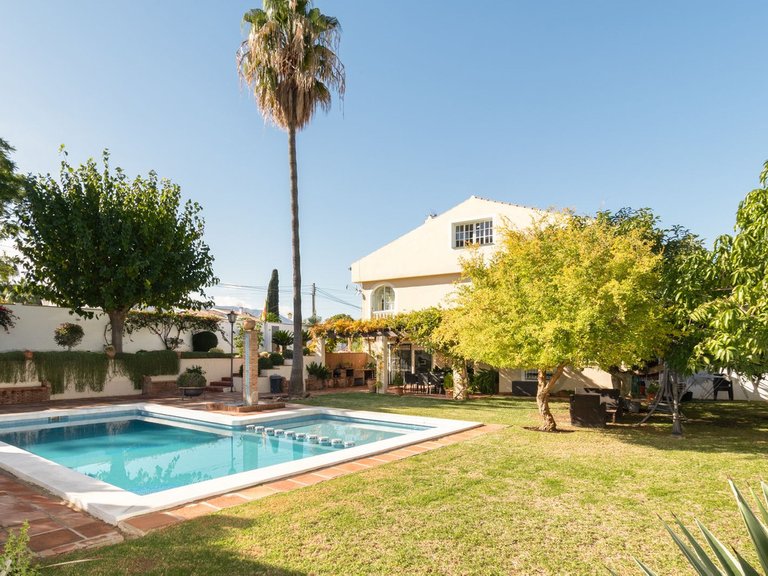 Villa for Sale in Alhaurín De La Torre, Malaga 3