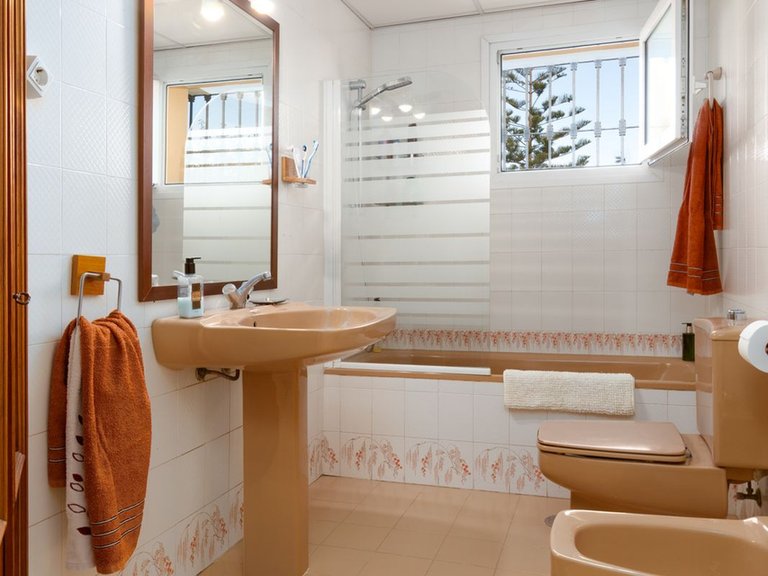 Villa for Sale in Alhaurín De La Torre, Malaga 34