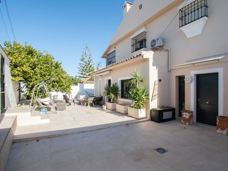 Villa for Sale in Alhaurín De La Torre, Malaga 41