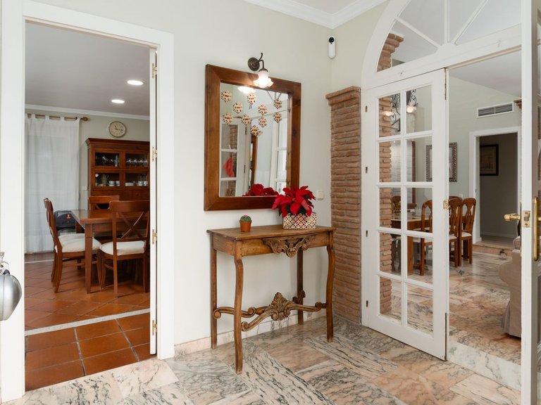 Villa for Sale in Alhaurín De La Torre, Malaga 9
