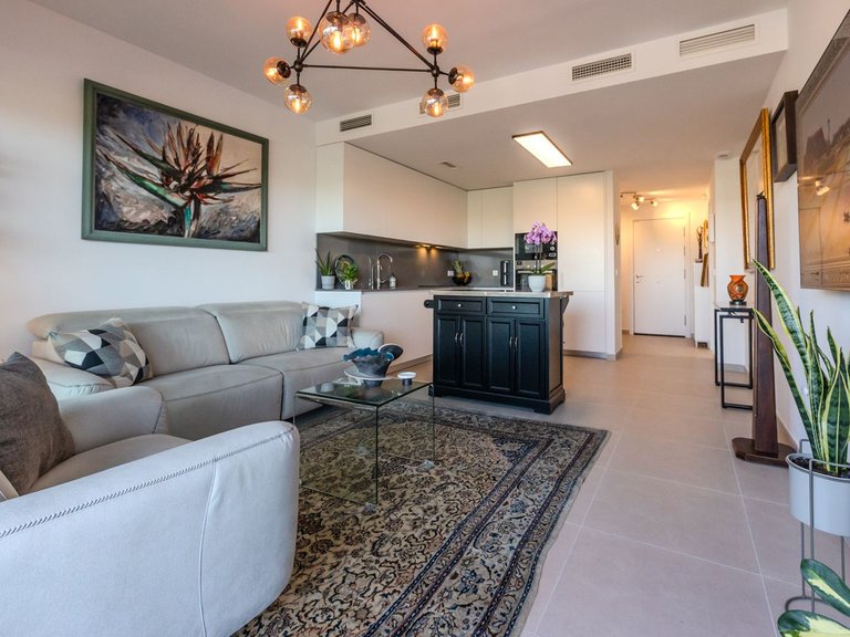 Apartment for Sale in New Golden Mile, Malaga 12