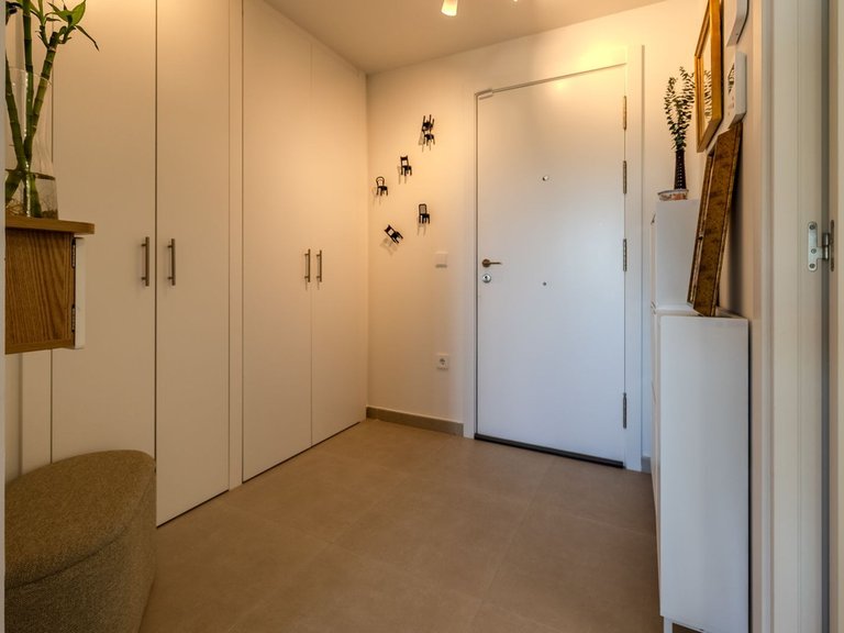 Apartment for Sale in New Golden Mile, Malaga 13