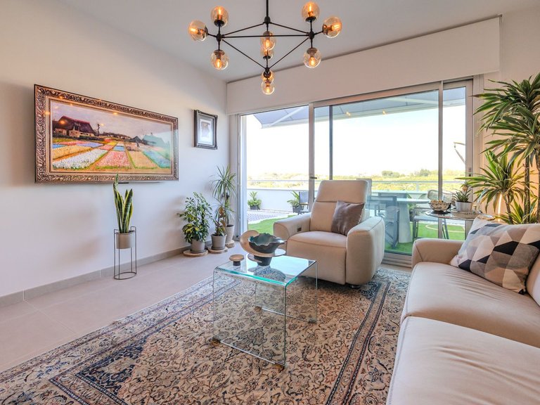 Apartment for Sale in New Golden Mile, Malaga 4