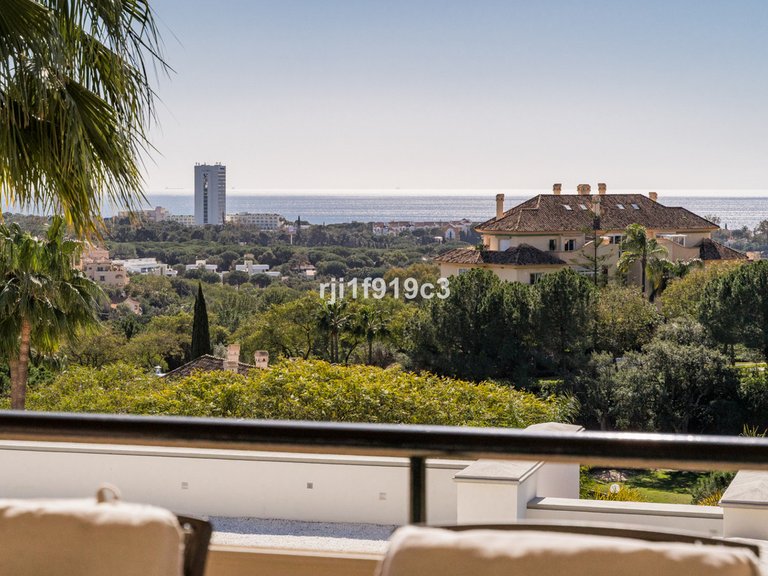 Apartment for Sale in Elviria, Malaga 3