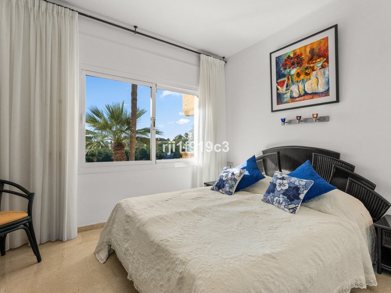 Apartment for Sale in Elviria, Malaga 9