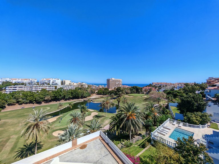 Villa for Sale in Benalmadena, Malaga 1