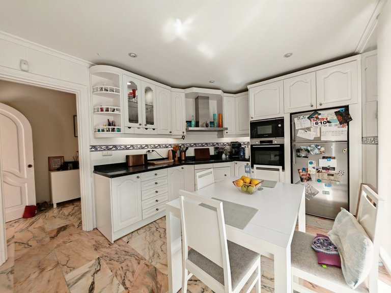 Villa for Sale in Benalmadena, Malaga 10