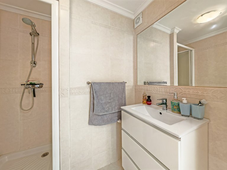 Villa for Sale in Benalmadena, Malaga 19