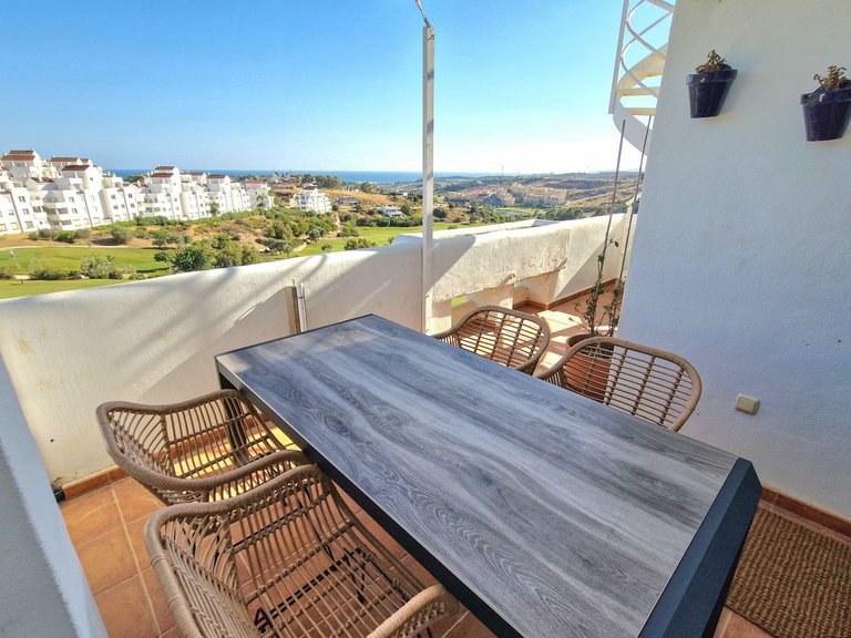 Apartment for Sale in Valle Romano, Malaga 7