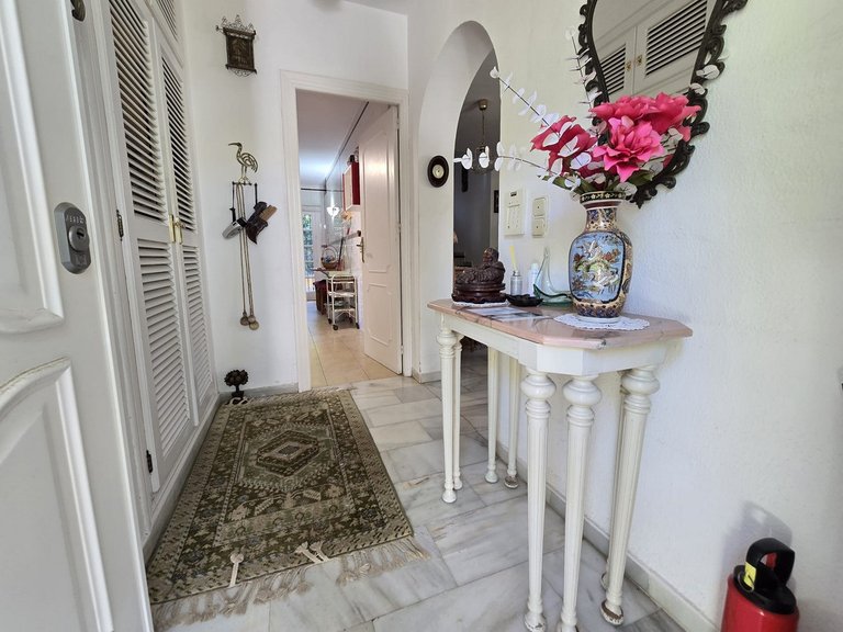 Villa for Sale in Calahonda, Malaga 24