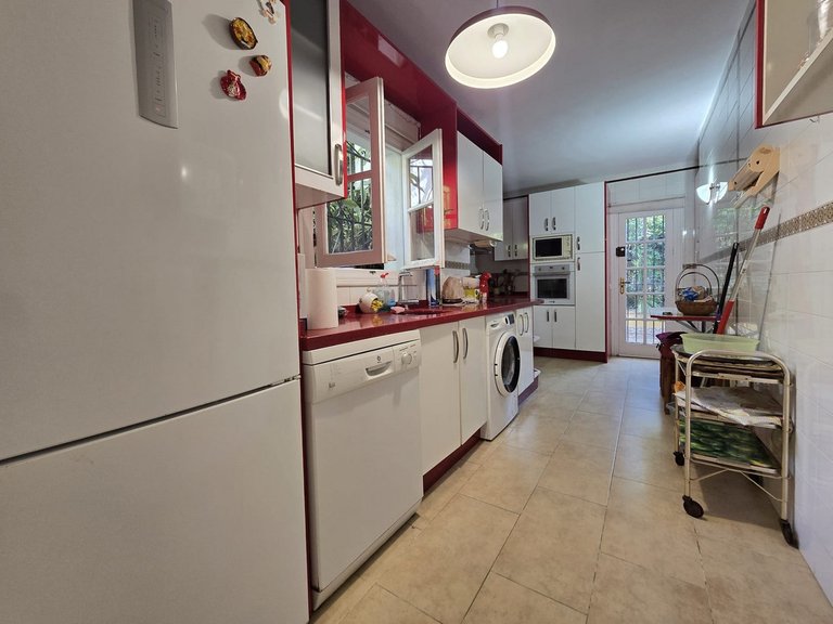 Villa for Sale in Calahonda, Malaga 25