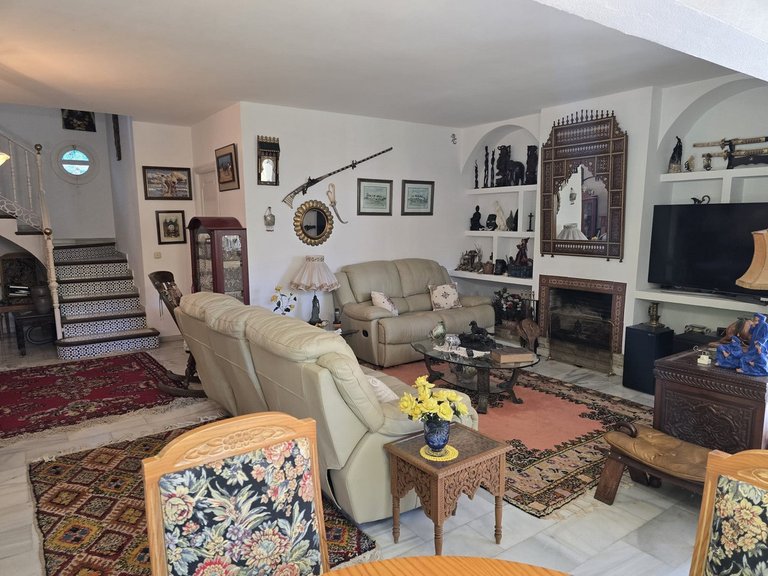 Villa for Sale in Calahonda, Malaga 27