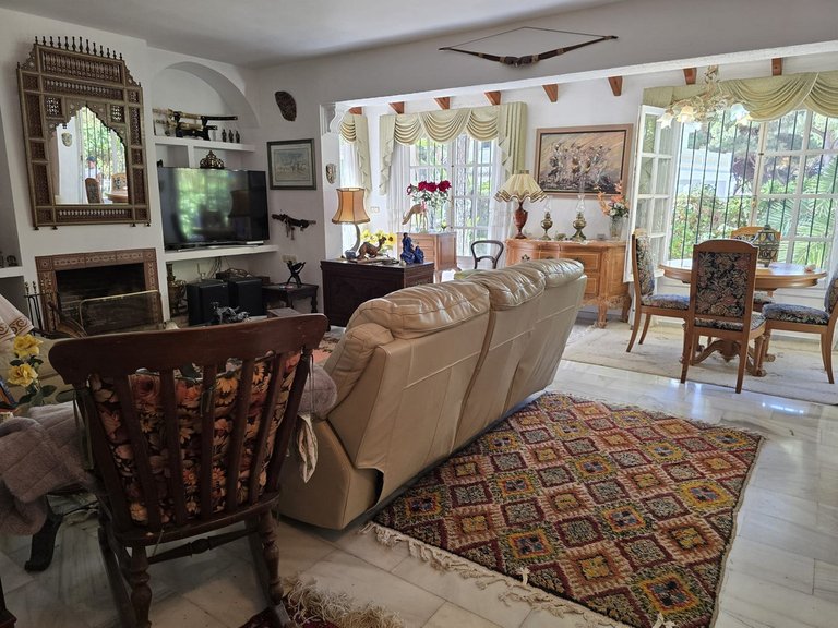 Villa for Sale in Calahonda, Malaga 30