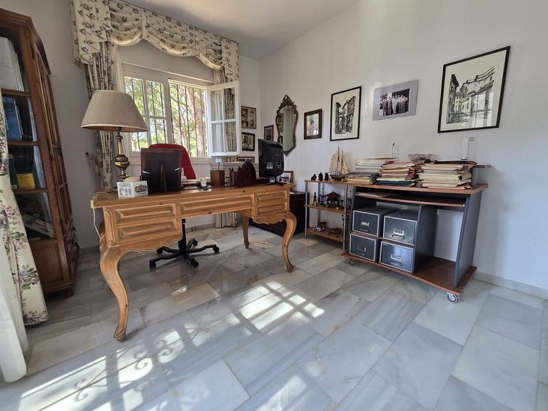 Villa for Sale in Calahonda, Malaga 33