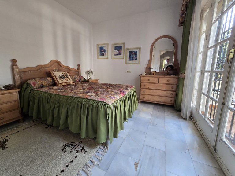 Villa for Sale in Calahonda, Malaga 4
