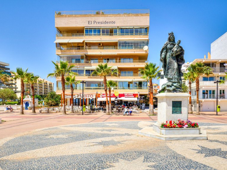 Apartment for Sale in Fuengirola, Malaga 1