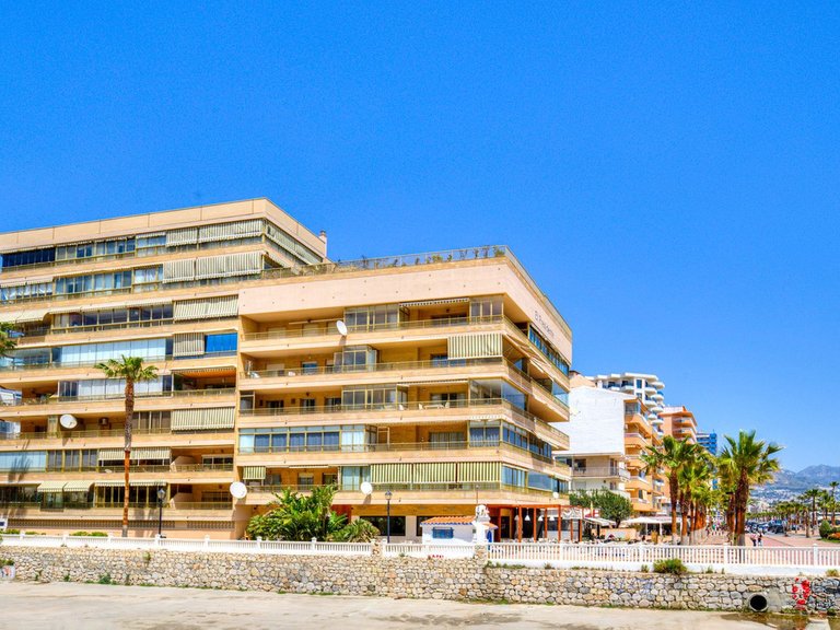 Apartment for Sale in Fuengirola, Malaga 26