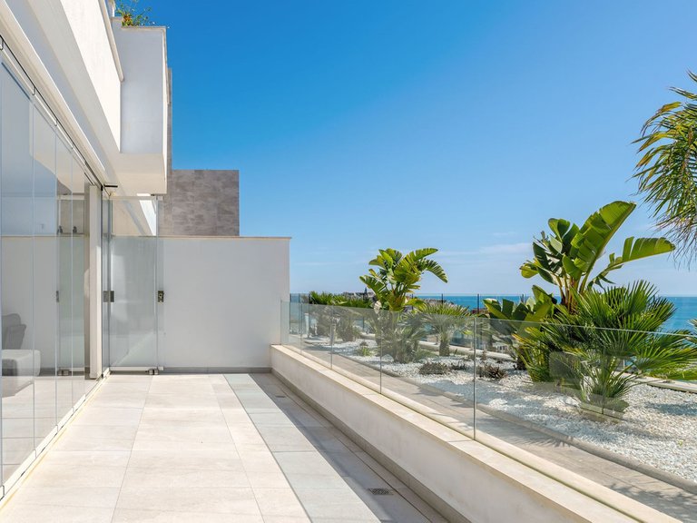 Apartment for Sale in Benalmadena Costa, Malaga 13