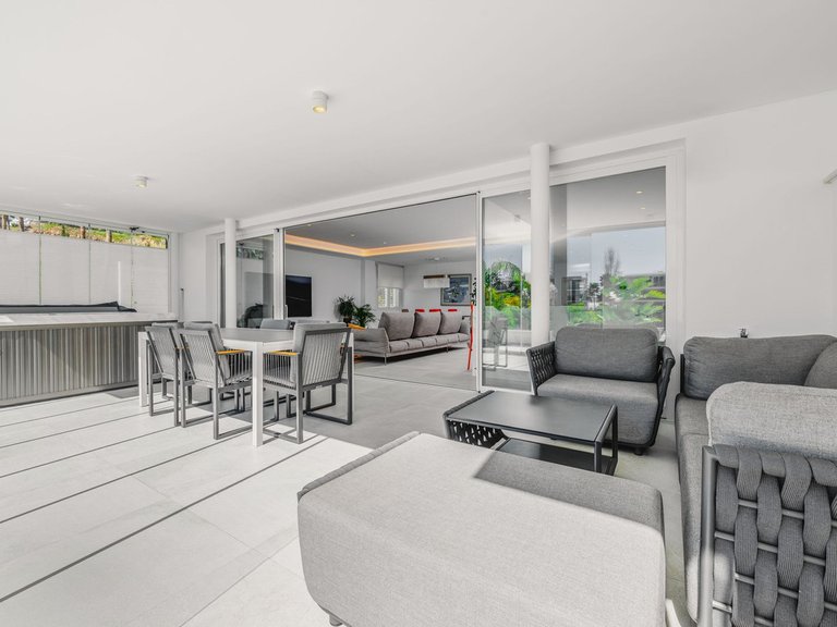 Apartment for Sale in Benalmadena Costa, Malaga 15