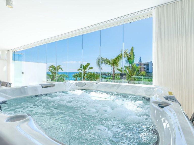 Apartment for Sale in Benalmadena Costa, Malaga 2