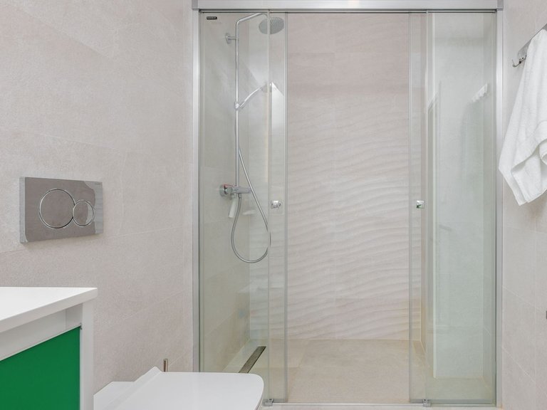 Apartment for Sale in Benalmadena Costa, Malaga 22