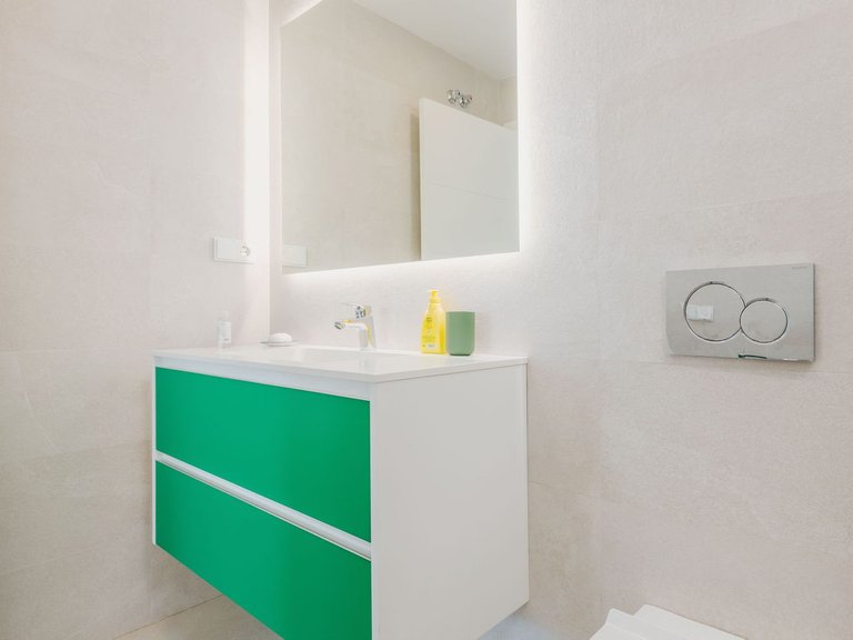 Apartment for Sale in Benalmadena Costa, Malaga 25