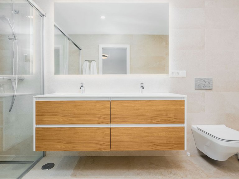 Apartment for Sale in Benalmadena Costa, Malaga 32