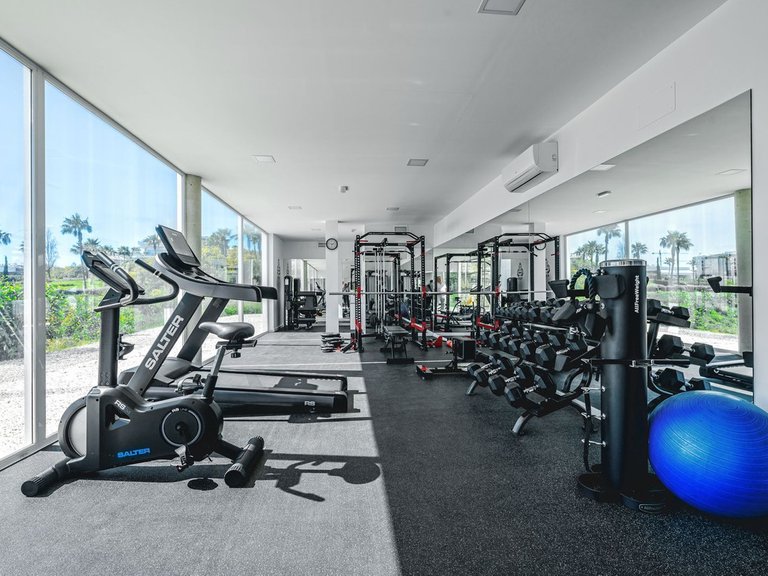 Apartment for Sale in Benalmadena Costa, Malaga 39