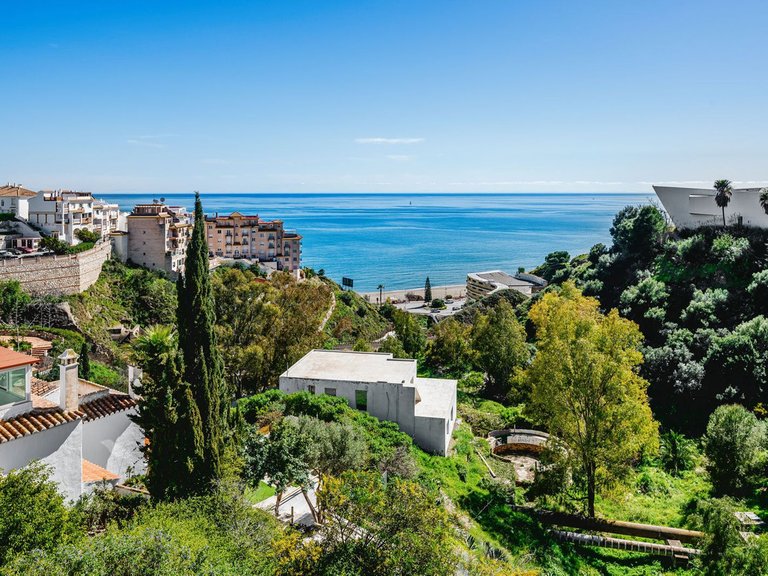 Apartment for Sale in Benalmadena Costa, Malaga 48