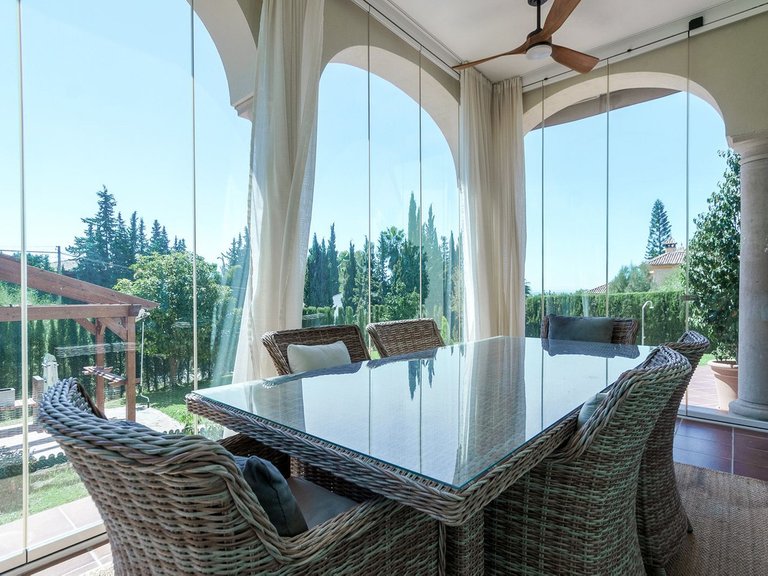 Villa for Sale in El Rosario, Malaga 10