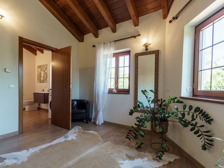 Villa for Sale in El Rosario, Malaga 23