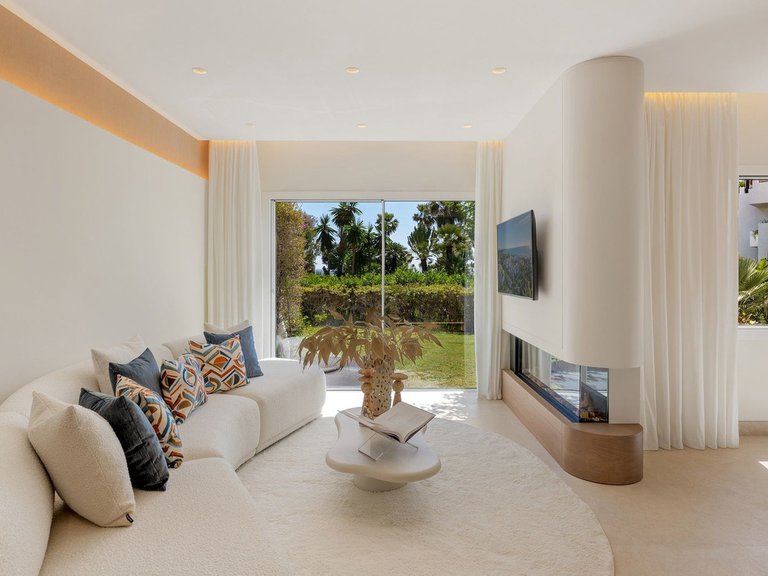Apartment for Sale in Estepona, Malaga 28