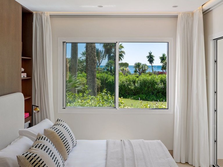 Apartment for Sale in Estepona, Malaga 8