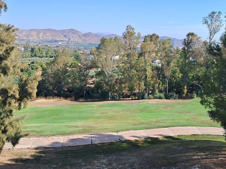 Villa for Sale in Lauro Golf, Malaga 10