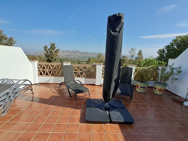 Villa for Sale in Lauro Golf, Malaga 15