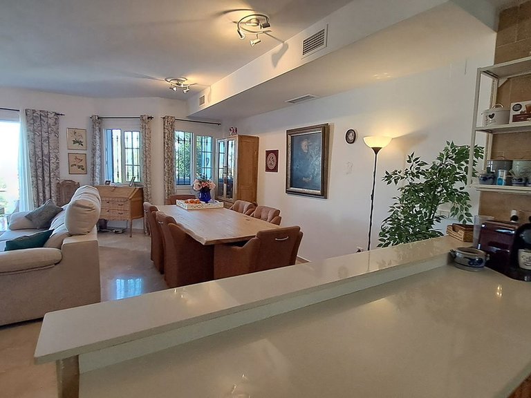 Villa for Sale in Lauro Golf, Malaga 7