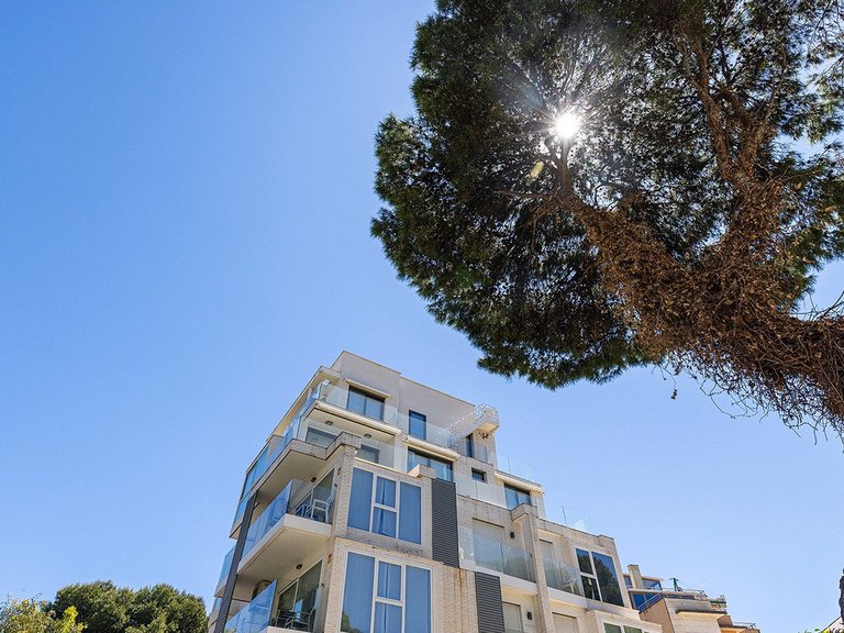 Apartment for Sale in Benalmadena Costa, Malaga 1