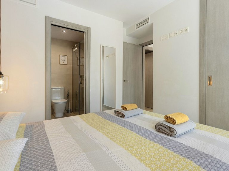 Apartment for Sale in Benalmadena Costa, Malaga 12