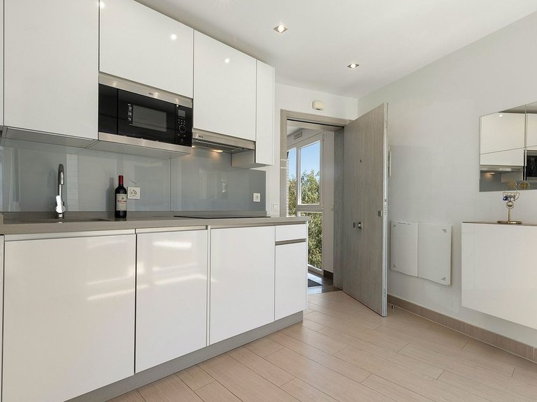 Apartment for Sale in Benalmadena Costa, Malaga 5