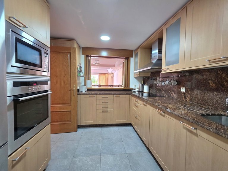 Town House for Sale in Costalita, Malaga 10