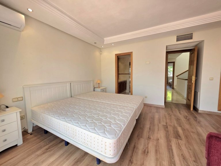 Town House for Sale in Costalita, Malaga 17