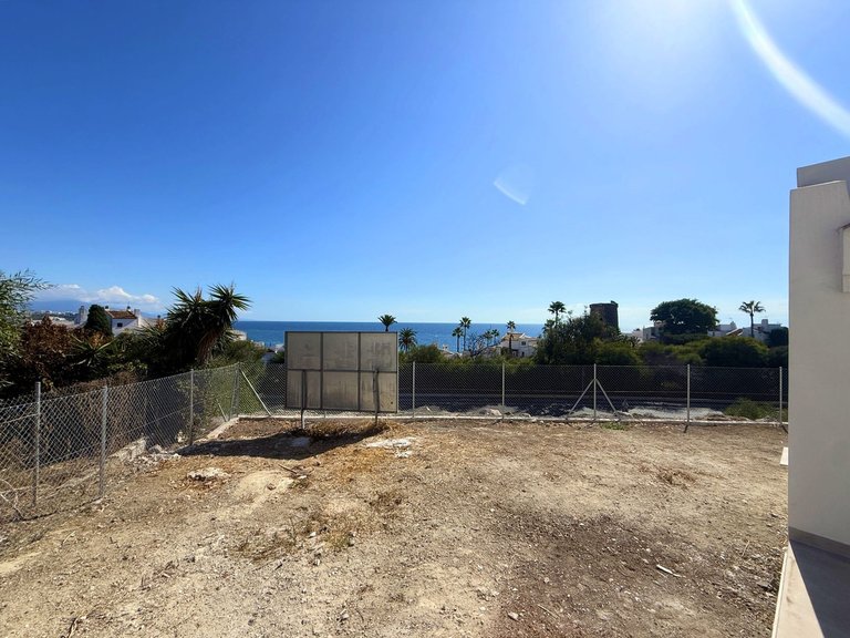 Villa for Sale in Estepona, Malaga 12