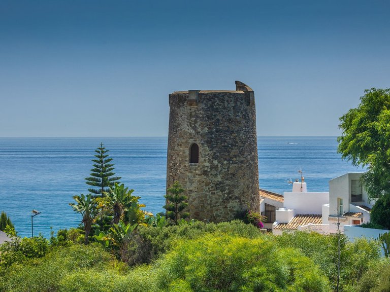 Villa for Sale in Estepona, Malaga 19