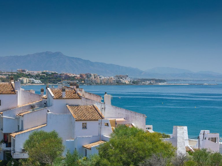 Villa for Sale in Estepona, Malaga 20