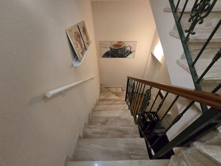 Villa for Sale in Costa del Sol, Calahonda, Malaga 16