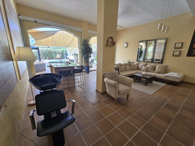 Villa for Sale in Costa del Sol, Calahonda, Malaga 17