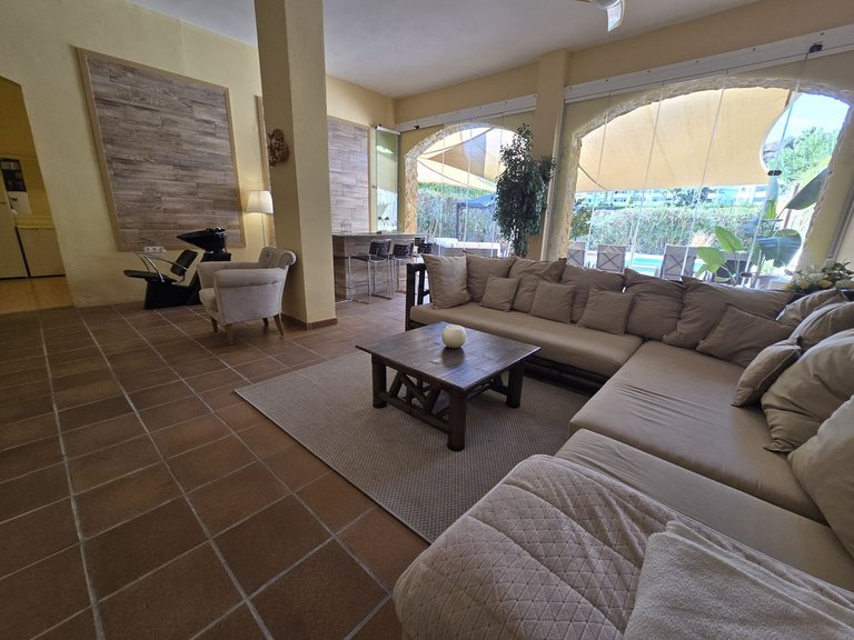 Villa for Sale in Costa del Sol, Calahonda, Malaga 4